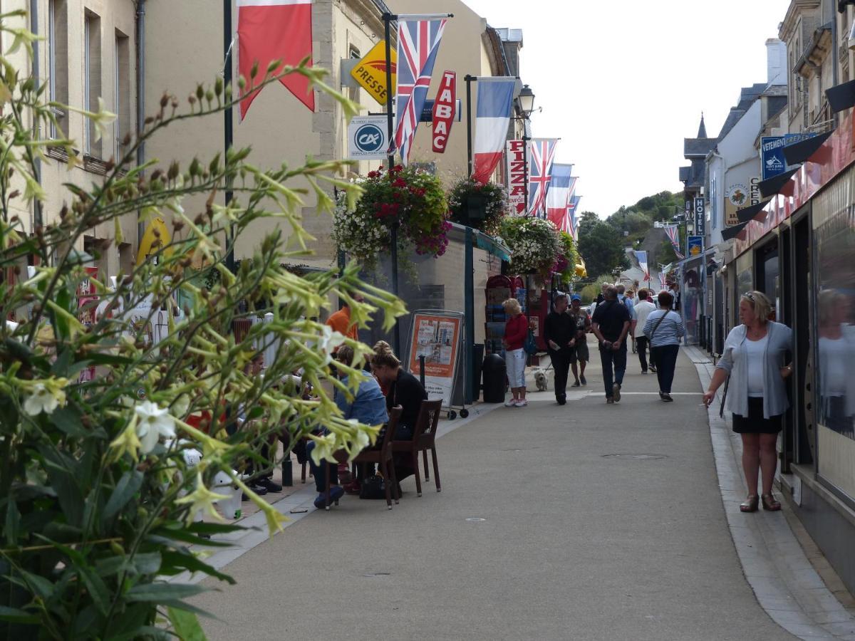 Le Ruban Bleu Face A La Mer Arromanches-les-Bains Eksteriør billede